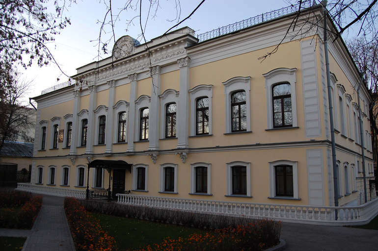 Городская усадьба Полежаевых и Зубовых)